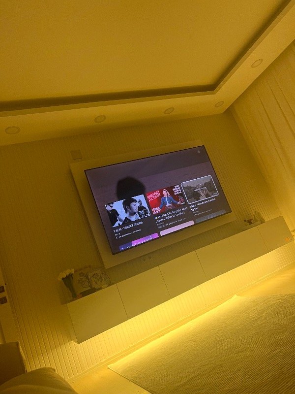 Grundig 55 GQ 800A 55″ 139 Ekran Uydu Alıcılı 4K Ultra HD Google Smart QLED TV
